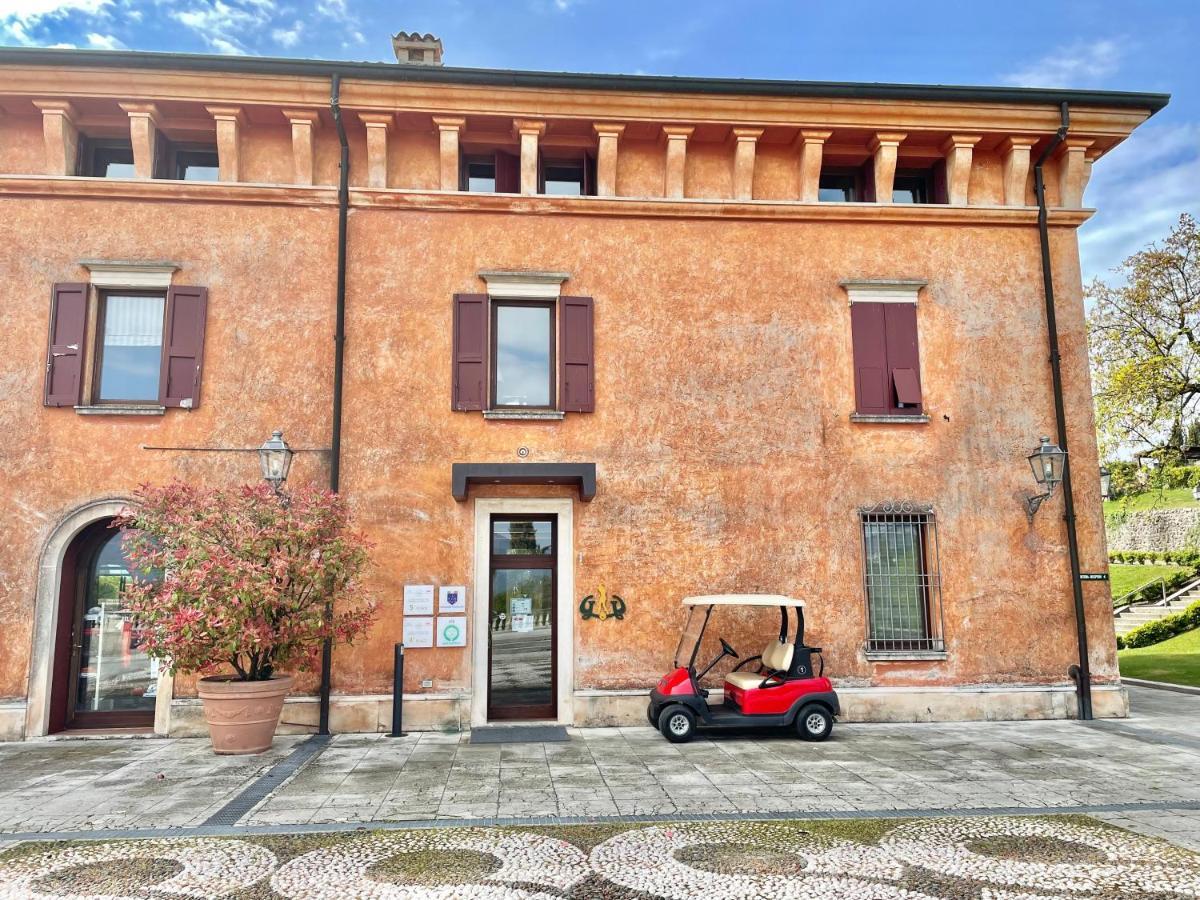 فيلا Garda Golf House سويانو ديل لاغو المظهر الخارجي الصورة