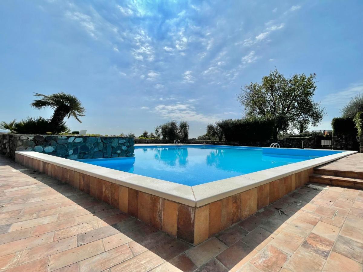 فيلا Garda Golf House سويانو ديل لاغو المظهر الخارجي الصورة