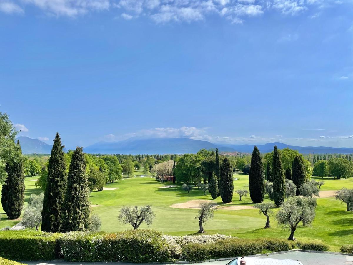 فيلا Garda Golf House سويانو ديل لاغو المظهر الخارجي الصورة